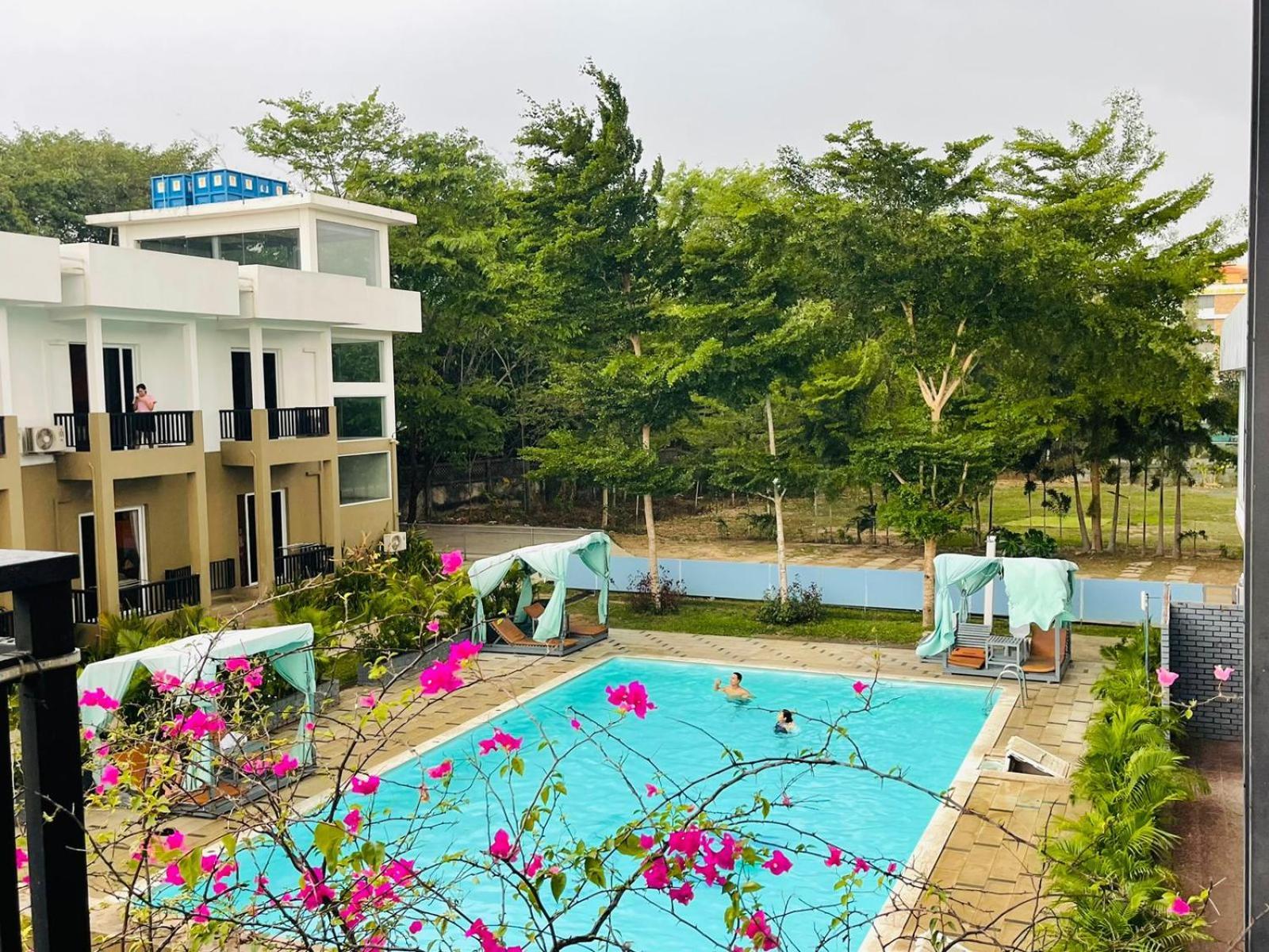 WH Hotel & Service Apartment Thanlyin Exterior foto
