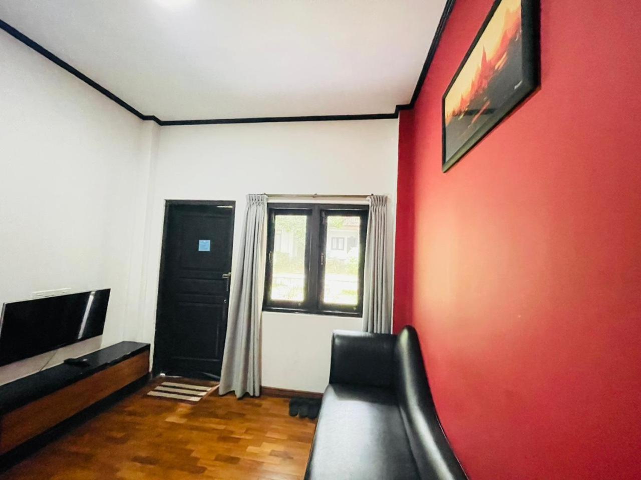 WH Hotel & Service Apartment Thanlyin Exterior foto