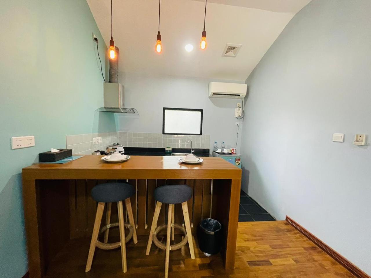 WH Hotel & Service Apartment Thanlyin Exterior foto