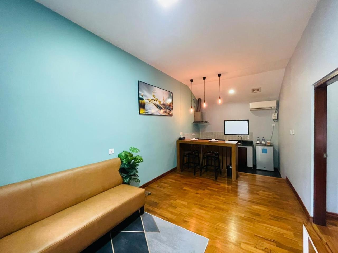 WH Hotel & Service Apartment Thanlyin Exterior foto