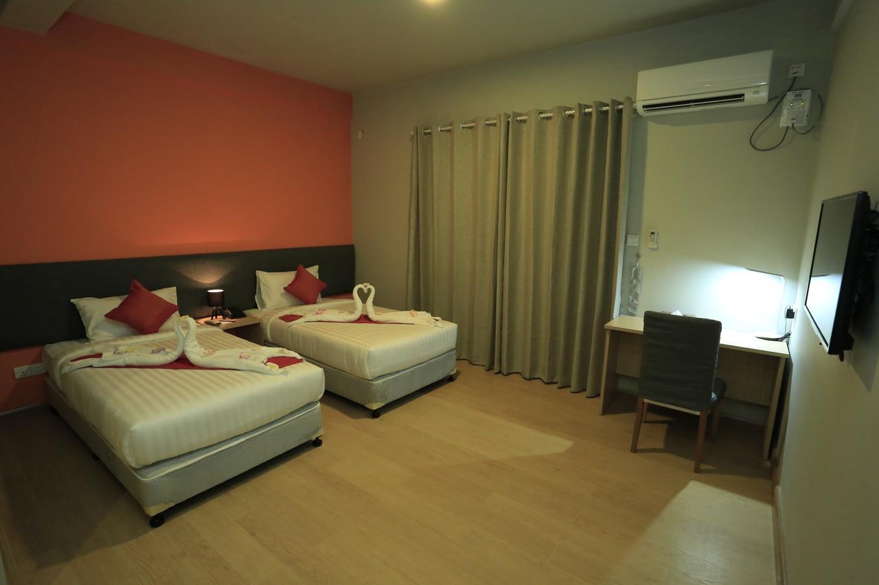 WH Hotel & Service Apartment Thanlyin Exterior foto